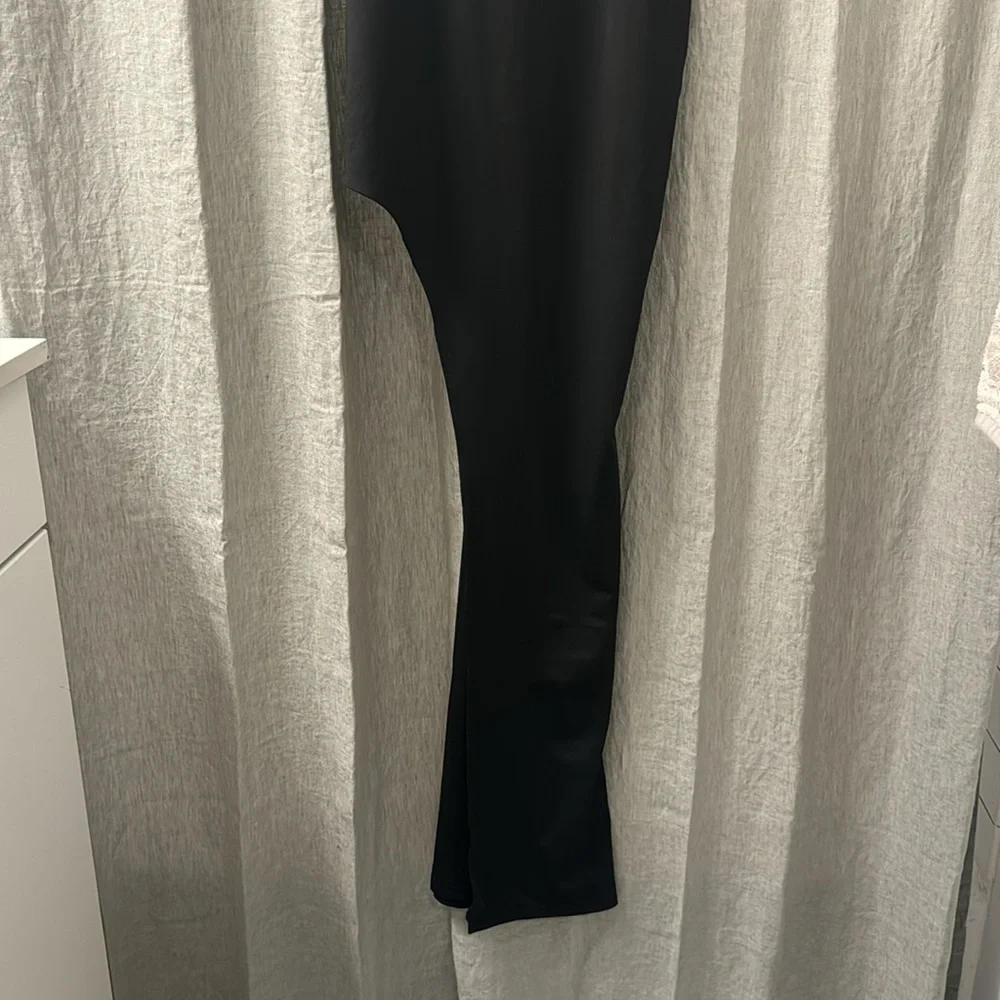 NWOT Revolve (Superdown) dress - Picture 3 of 7